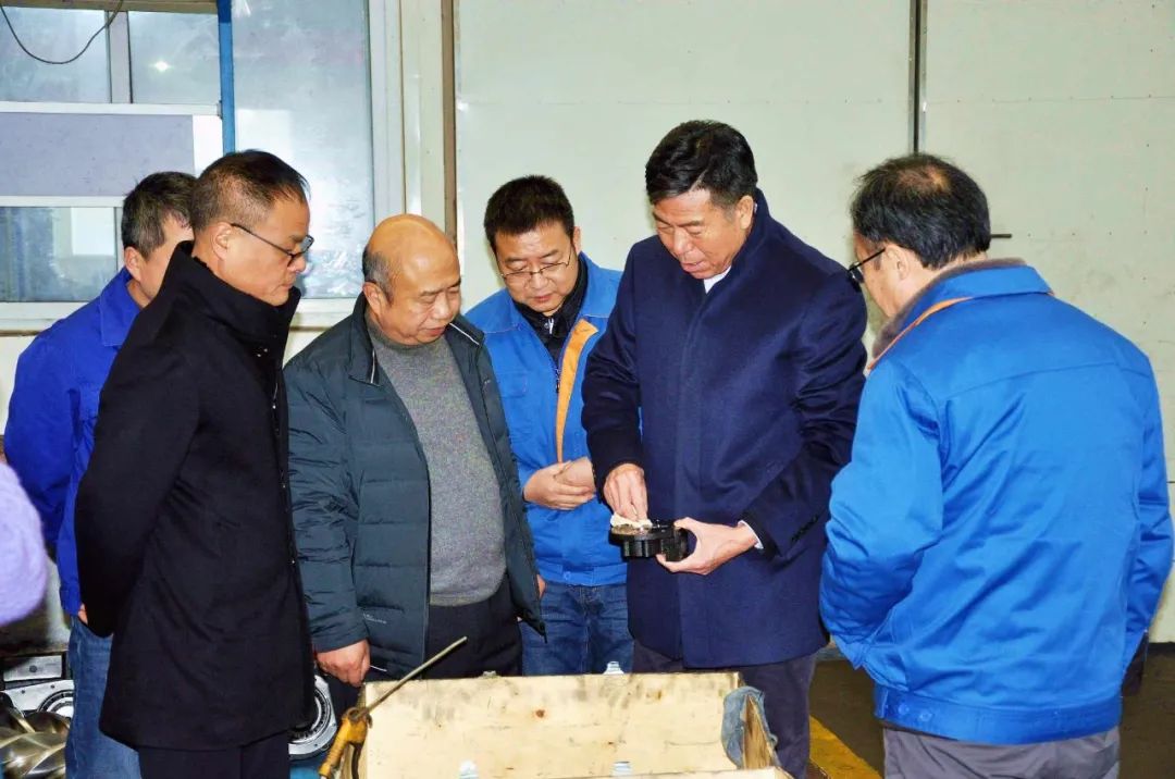 嚴(yán)鑒鉑董事長(zhǎng)深入在漢企業(yè)調(diào)研指導(dǎo)工作